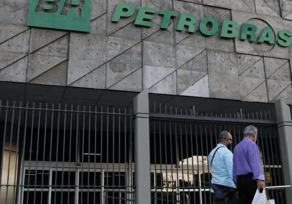 Ações da Petrobras sobem e impulsionam o Ibovespa