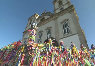 Censo 2022: seis a cada 10 baianos eram católicos, mas número de evangélicos e sem religião disparou