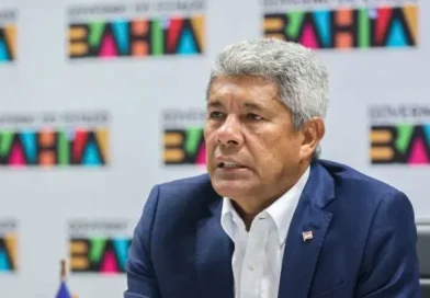 Jerônimo faz investimentos  na segurança pública e anuncia mudanças no comando das secretarias