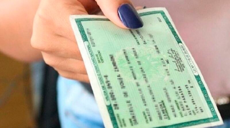 Mais de 2,7 mil baianos já trocaram de nome após nova lei