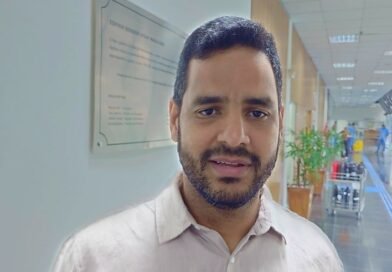 Tássio Brito prevê polarização entre Lula e Flávio Bolsonaro e associa debate a projetos antagônicos