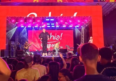 Em Itapetinga, Jefferson Queiroz emociona público no “Jesus Vida Verão 2026”