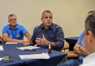 Prefeito de Maracás repudia fala de vereador sobre eutanásia de cães e reforça políticas humanizadas