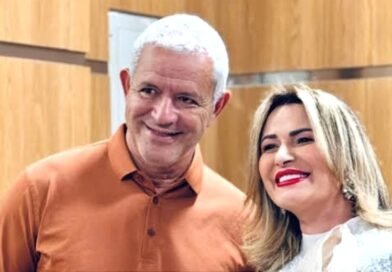 Bastidores da política em Catu ganham novos capítulos com saída de Jaqueline Braz da Saúde