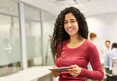 Recém-formados na Bahia podem se inscrever em programa global de trainee lançado pelo Santander