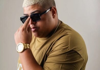 CINHO ALMEIDA DIVULGA NOVA AGENDA DE SHOWS E CONSOLIDA MOMENTO ESPECIAL NA CARREIRA