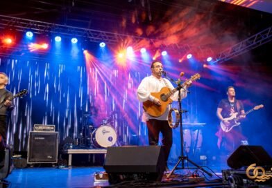 Salvador recebe maior show cover de Legião Urbana do país