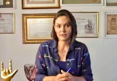 Michelle Bolsonaro deixa comando do PL Mulher e cita família