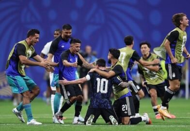 Arbitragem vira alvo de críticas após Argentina eliminar Inglaterra e garantir vaga na final contra a Espanha