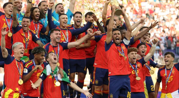 Espanha conquista o mundo com futebol coletivo e campanha histórica: apenas um gol sofrido em oito jogos