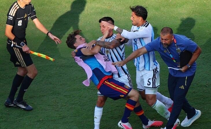 Fifa abre investigação disciplinar contra a Argentina após confusão na final da Copa do Mundo de 2026