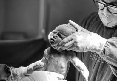 Leite materno fortalece o cuidado neonatal