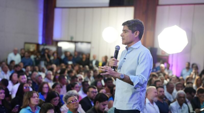ACM Neto reúne candidatos a deputado estadual e federal para discutir estratégias de campanha