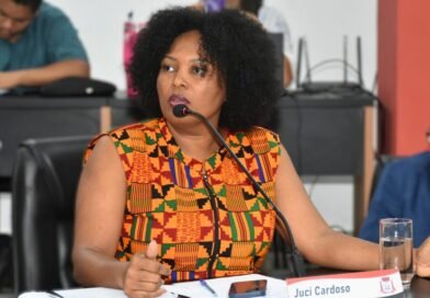 Vereadora Juci Cardoso relança campanha e defende funcionamento 24 horas da DEAM em Alagoinhas durante o Agosto Lilás