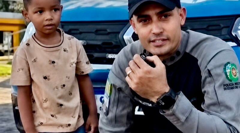 Menino procura a Polícia Militar para denunciar o próprio tio após ser empurrado durante brincadeira em Goiás