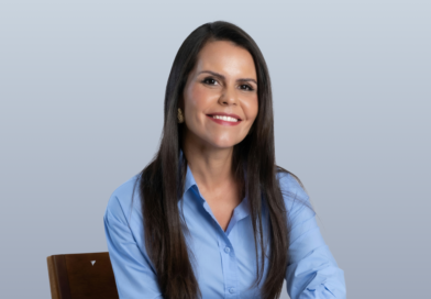 De Catu para a disputa federal: Clara Sena retoma trajetória política e coloca representação feminina e desenvolvimento regional no centro da candidatura