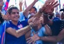 Caminhada com ACM Neto movimenta o Barão de Camaçari, em Catu