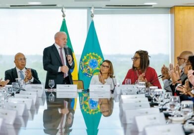 Lula afirma que igrejas não devem ser usadas como espaço para comícios políticos