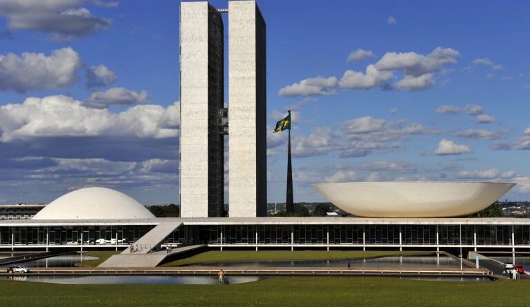 Bahia define 39 deputados federais; Dr. André é o mais votado em Catu, mas fica fora da Câmara